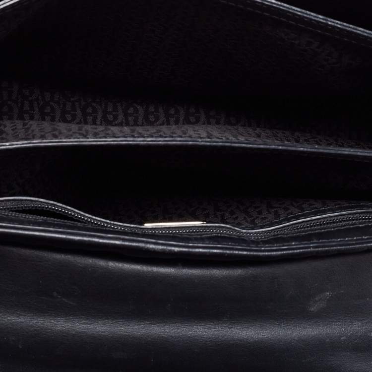 مملوكة مسبقًا Aigner Black Logo Embossed Leather Flap Crossbody Bag