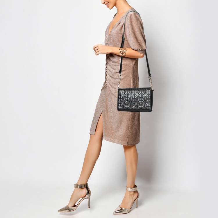 مملوكة مسبقًا Aigner Black Logo Embossed Leather Flap Crossbody Bag