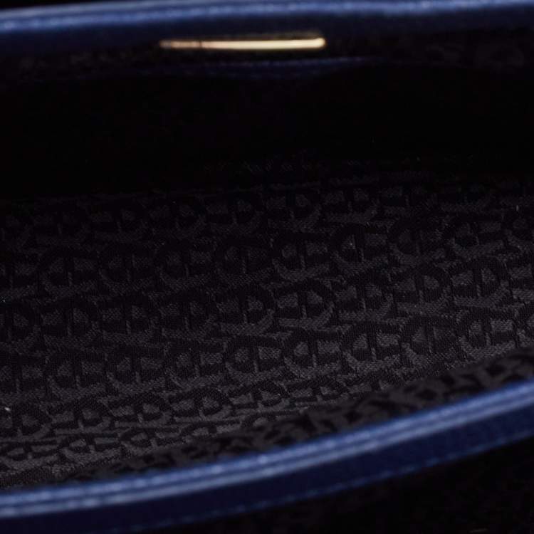 Pre Owned Aigner Blue Leather Genoveva Top Handle Bag