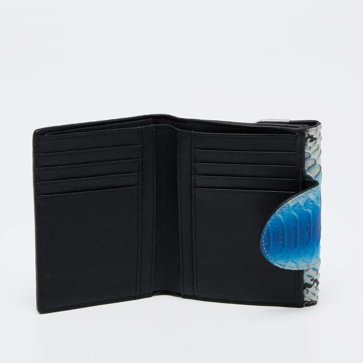 مملوكة مسبقًا Aigner Blue Python Embossed Leather Compact Wallet