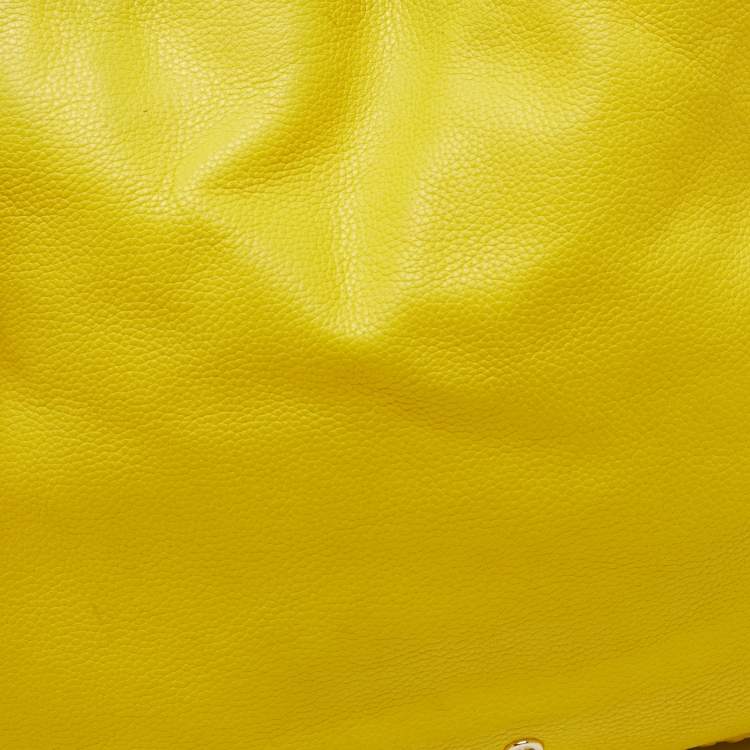 Pre Owned Aigner Yellow Leather Tassel Shoulder Bag