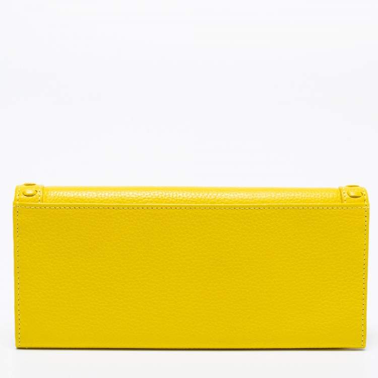 Pre Owned Aigner Yellow Leather Continental  Wallet