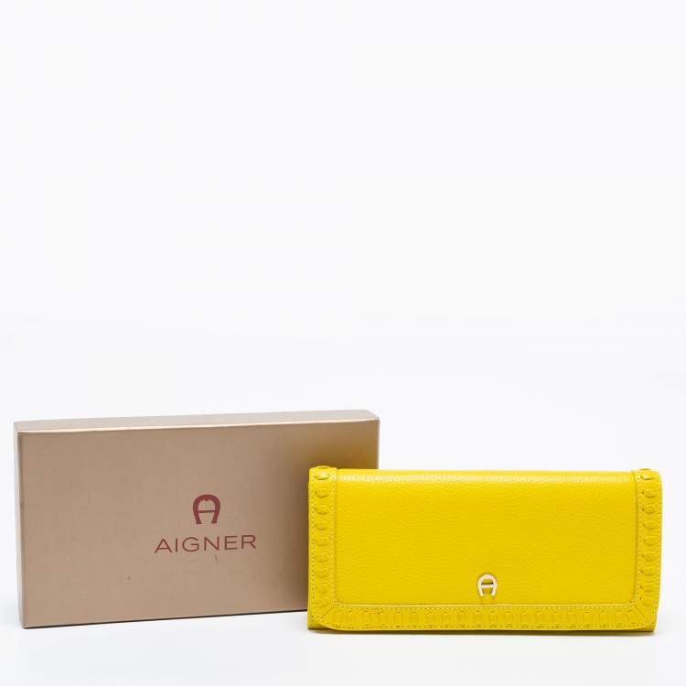Pre Owned Aigner Yellow Leather Continental  Wallet