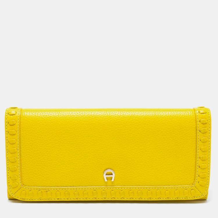 Pre Owned Aigner Yellow Leather Continental  Wallet