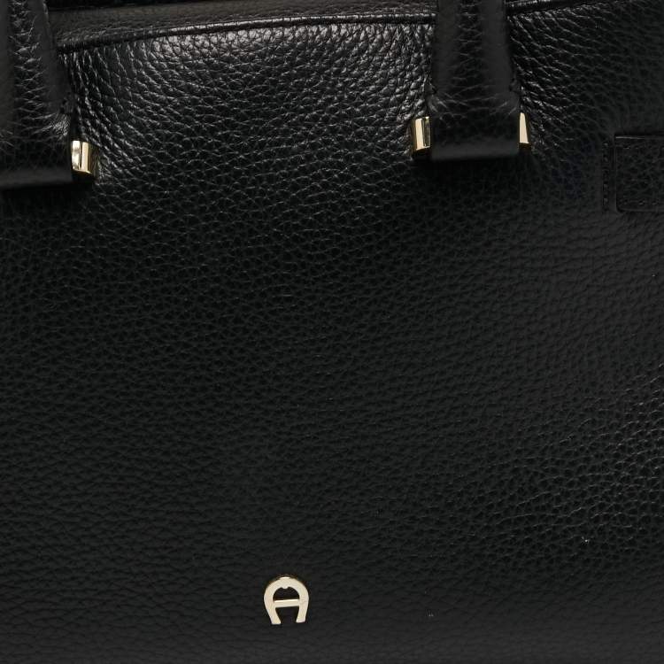 Pre Owned Aigner Black Leather Zip Satchel