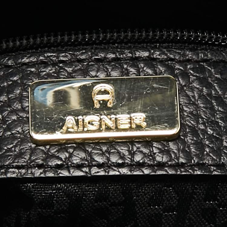 Pre Owned Aigner Black Leather Zip Satchel