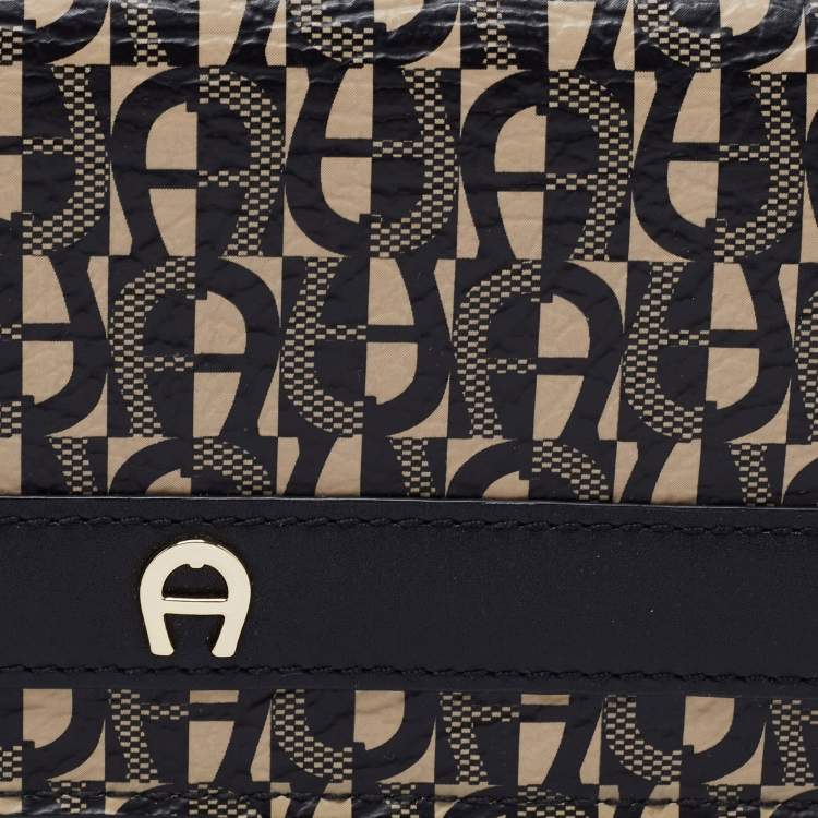 مملوكة مسبقًا Aigner Black/Beige Monogram Coated Canvas and Leather Continental Wallet