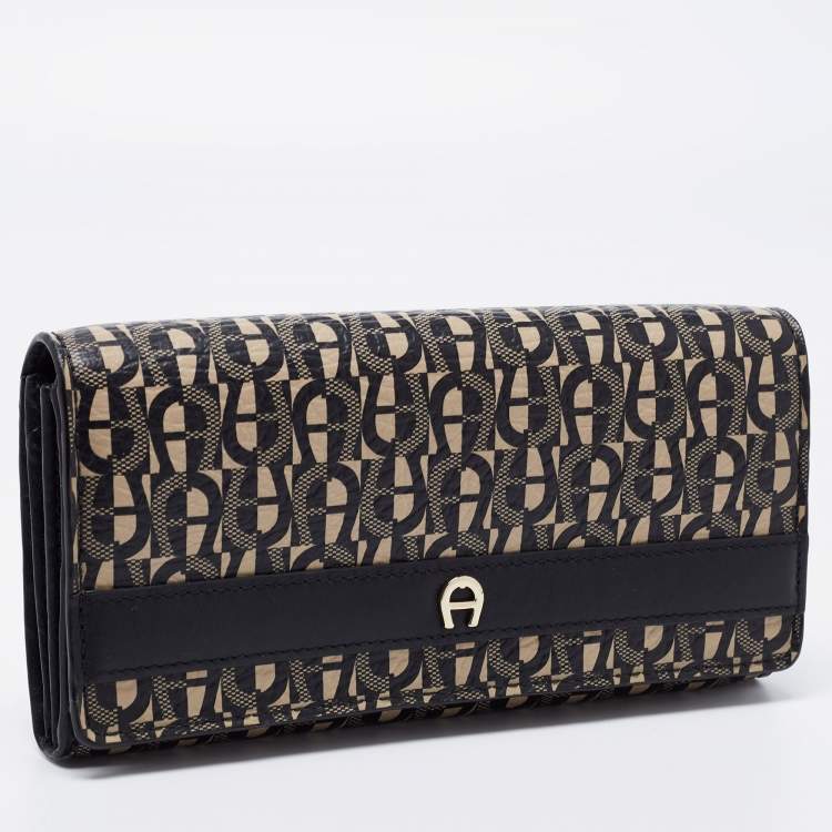 مملوكة مسبقًا Aigner Black/Beige Monogram Coated Canvas and Leather Continental Wallet