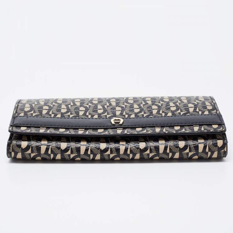 مملوكة مسبقًا Aigner Black/Beige Monogram Coated Canvas and Leather Continental Wallet