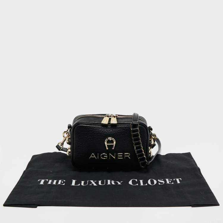 مملوكة مسبقًا Aigner Black Leather Bombe A Camera Crossbody Bag