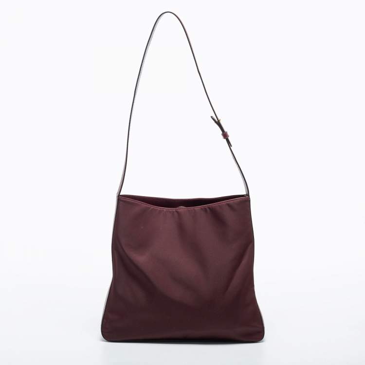 Pre Owned Aigner Burgundy Nylon and Leather Logo Lock Shoulder Bag