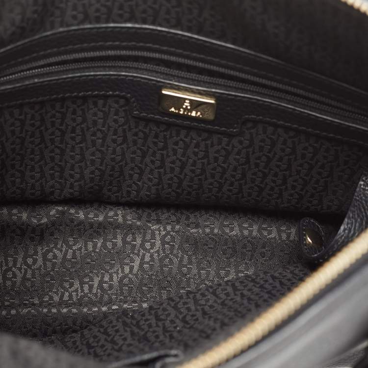 Pre Owned Aigner Black Leather Zip Satchel