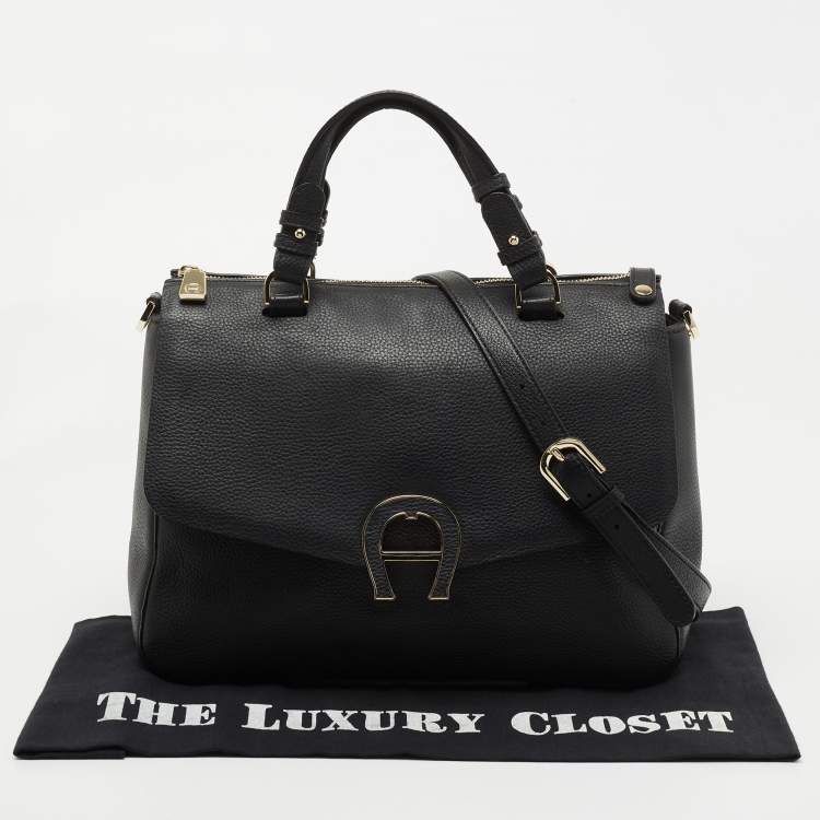 Pre Owned Aigner Black Leather Zip Satchel