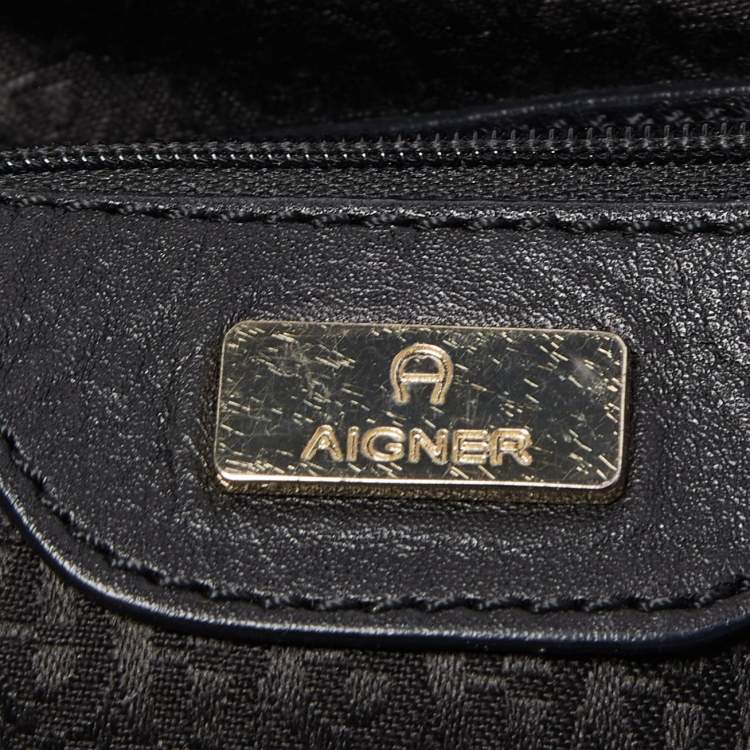 Pre Owned Aigner Black Leather Cavallina Hobo