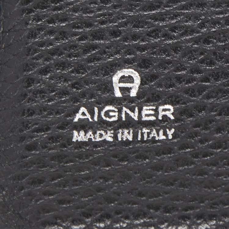 مملوكة مسبقًا Aigner Black Grained Leather Logo Bifold Flap Wallet