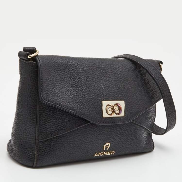Pre Owned Aigner Black Grained Leather Turnlock Flap Crossbody Bag