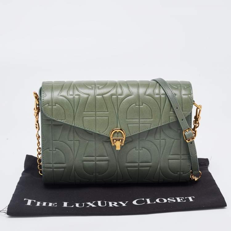 Pre Owned Aigner Green Logo Embossed Leather Pria Chain Shoulder Bag