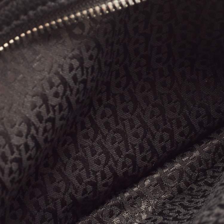 Pre Owned Aigner Black Grained Leather Matteo Crossbody Bag