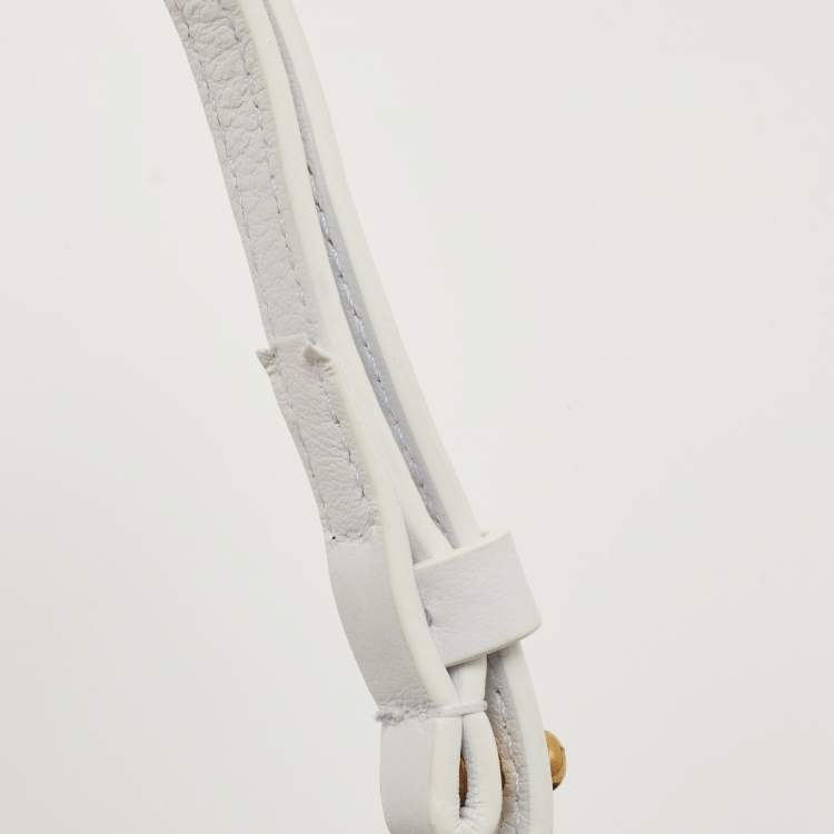Pre Owned Jacquemus White Leather Mini Le Chiquito Top Handle Bag