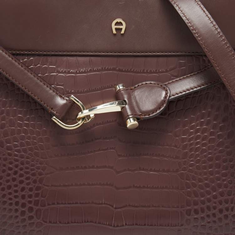 Pre Owned Aigner Burgundy Croc Embossed Leather Cavallina Top Handle Bag