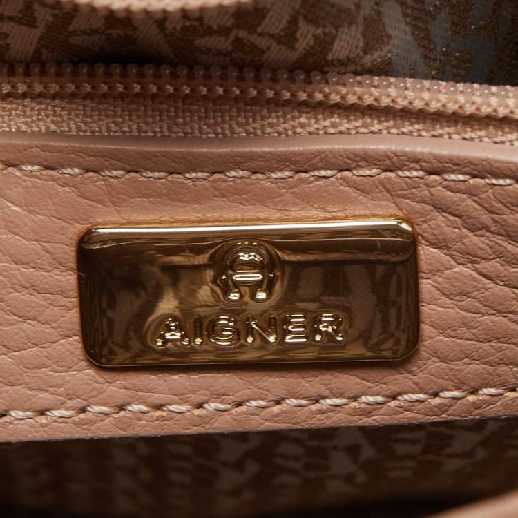 Pre Owned Aigner Nude Leather Logo Flap Top Handle Bag