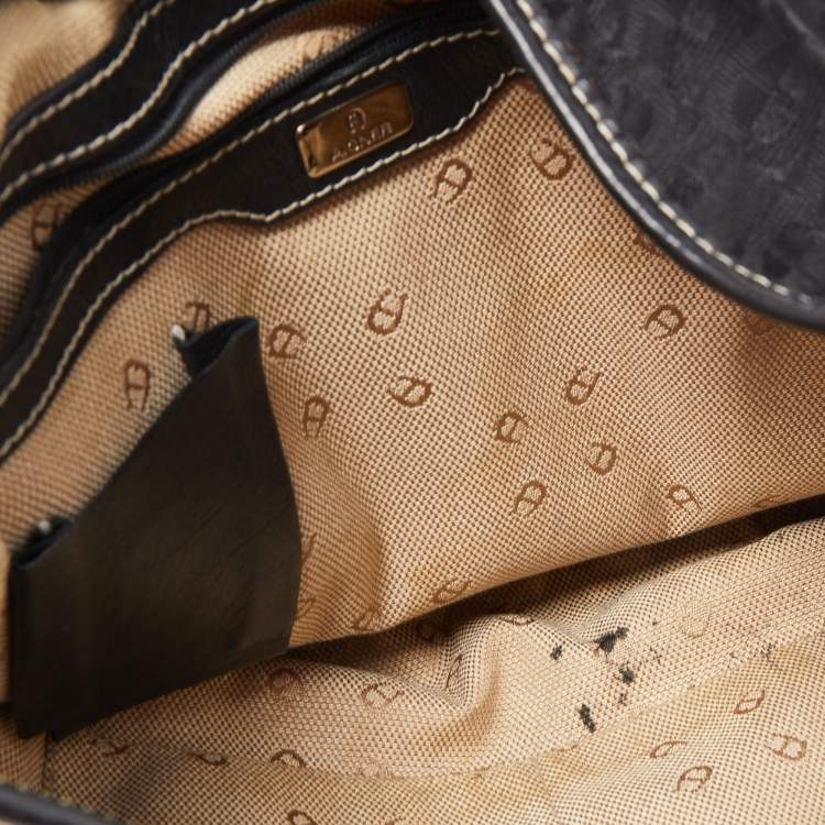 Pre Owned Aigner Black Signature Canvas and Leather Zip Hobo