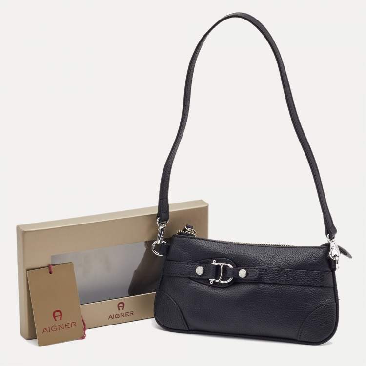 Pre Owned Aigner Black Leather Buckle Baguette Bag