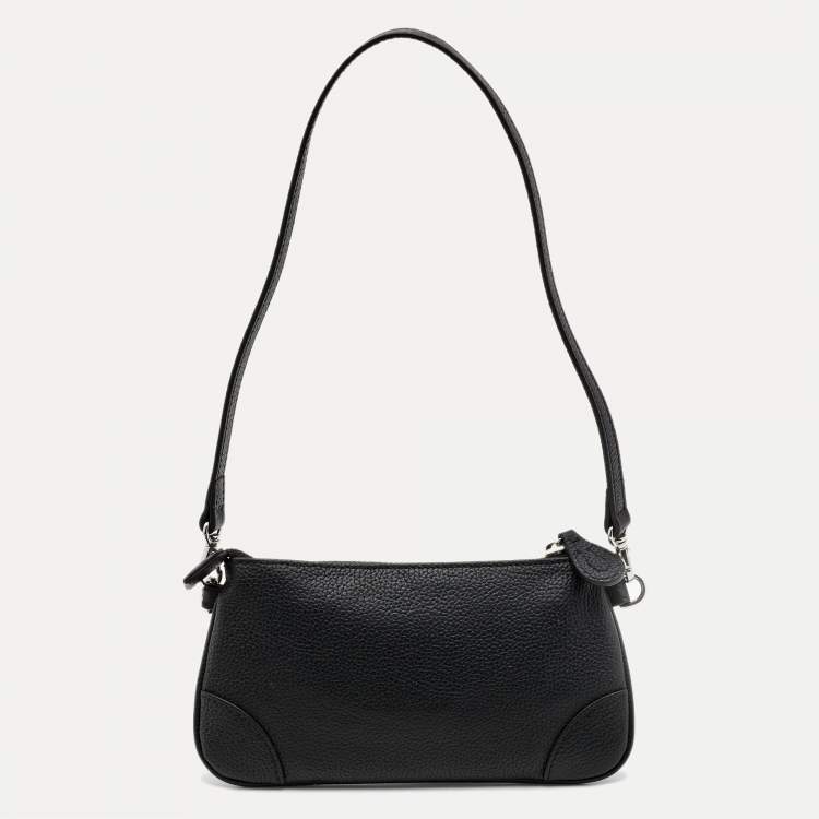 Pre Owned Aigner Black Leather Buckle Baguette Bag