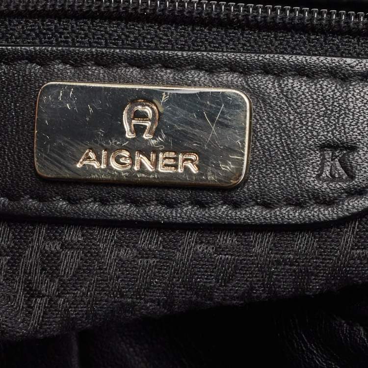 Pre Owned Aigner Black Leather Hobo