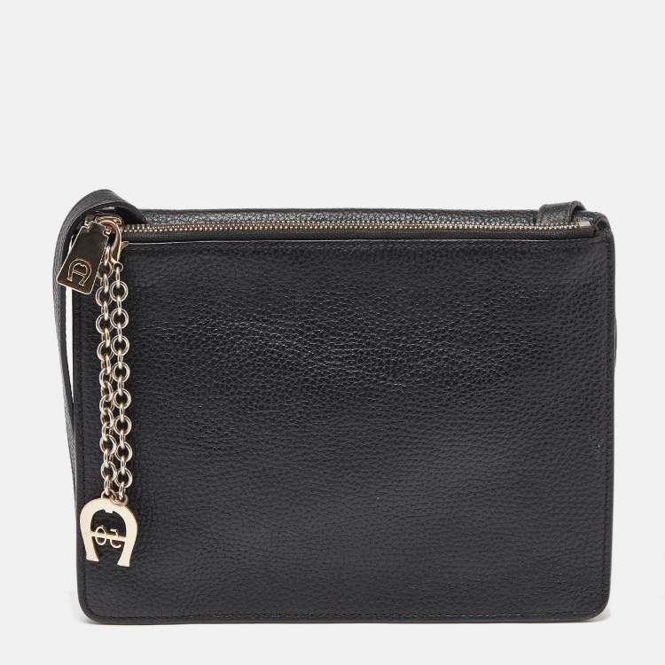 Pre Owned Aigner Black Leather Flap Crossbody Bag