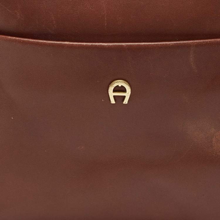 Pre Owned Aigner Brown Leather Crossbody Bag