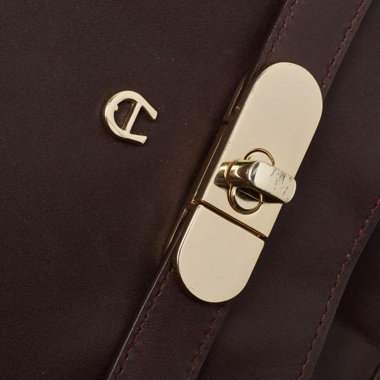 Pre Owned Aigner Burgundy Leather Turnlock Flap Shoulder Bag