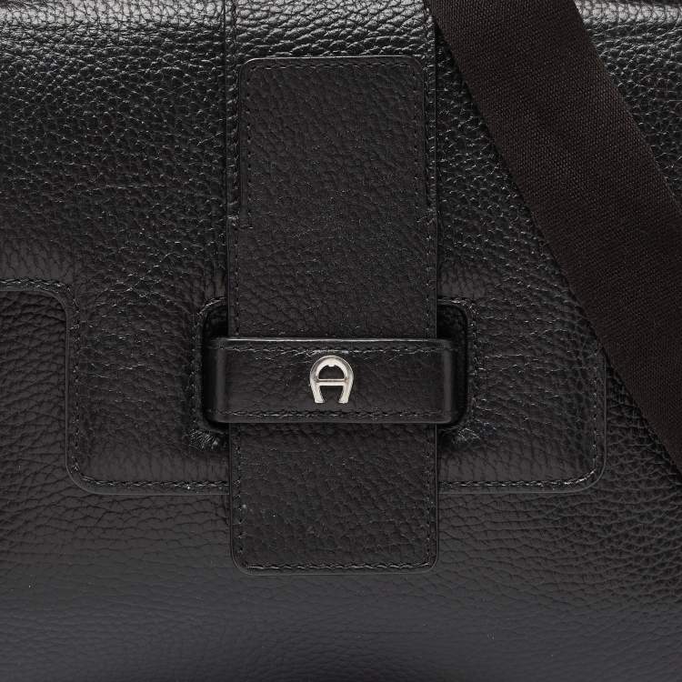 Pre Owned Aigner Black Leather Top Handle Bag