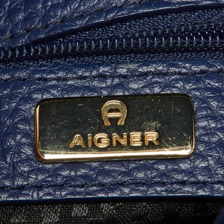 Pre Owned Aigner Blue Leather Crossbody Bag