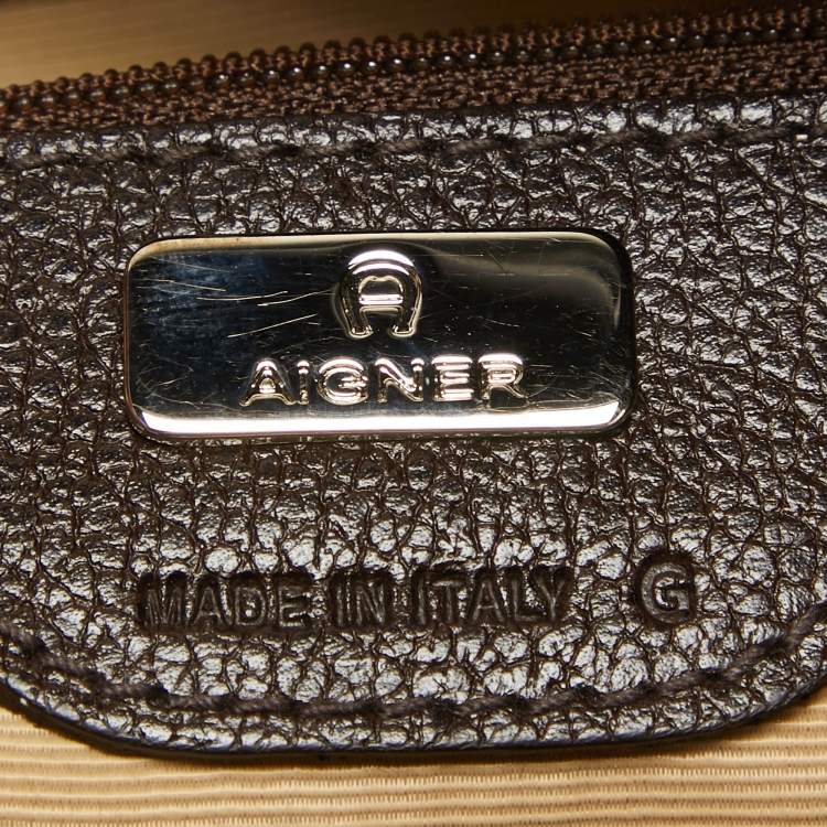 Pre Owned Aigner Brown/Beige Signature Canvas City Shoulder Bag