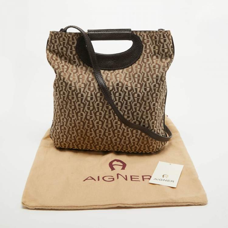 Pre Owned Aigner Brown/Beige Signature Canvas City Shoulder Bag