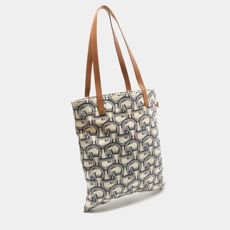 Pre Owned Aigner Beige/Blue Signature Canvas Tote