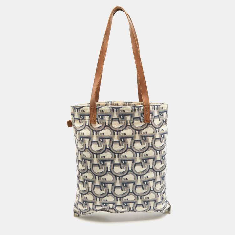 Pre Owned Aigner Beige/Blue Signature Canvas Tote