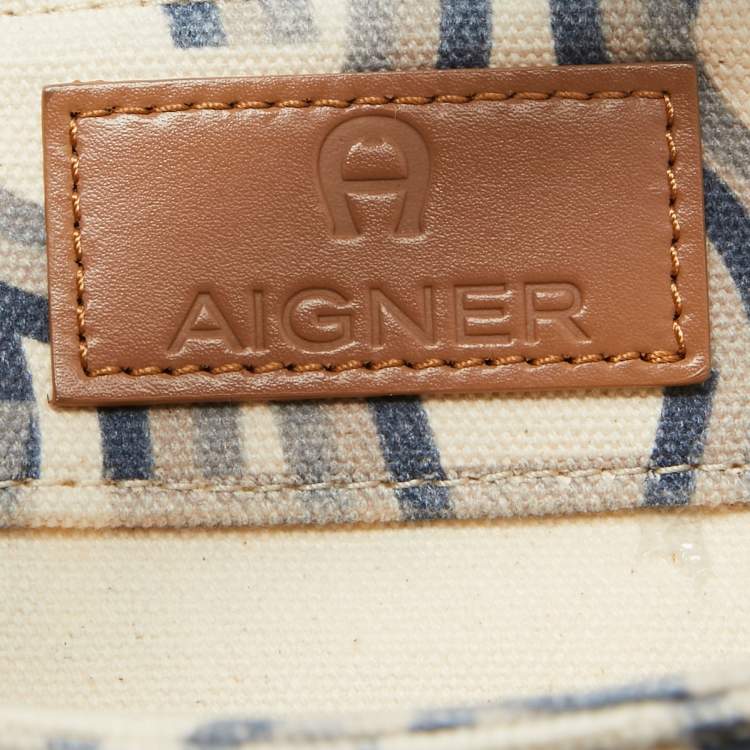 Pre Owned Aigner Beige/Blue Signature Canvas Tote