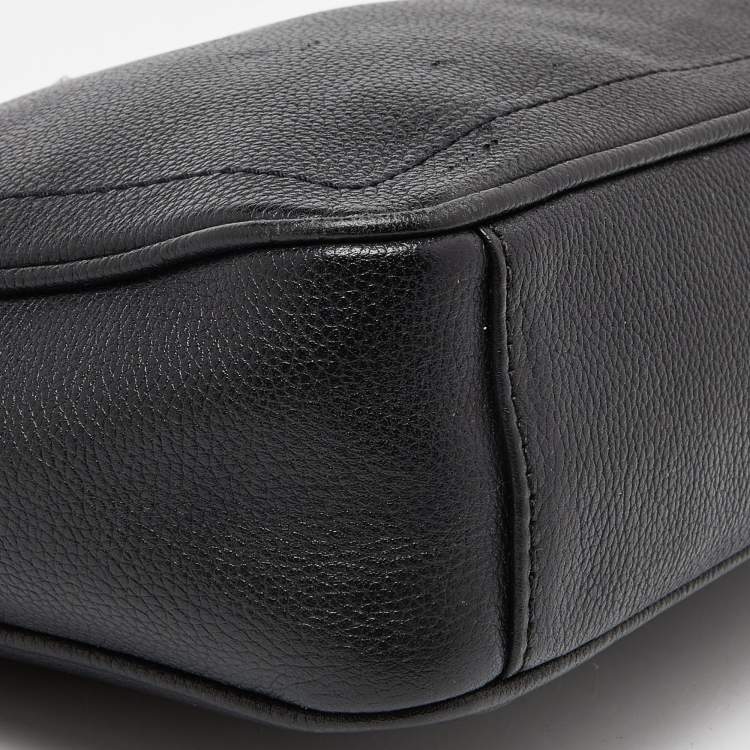 Pre Owned Aigner Black Leather Zip Crossbody Bag