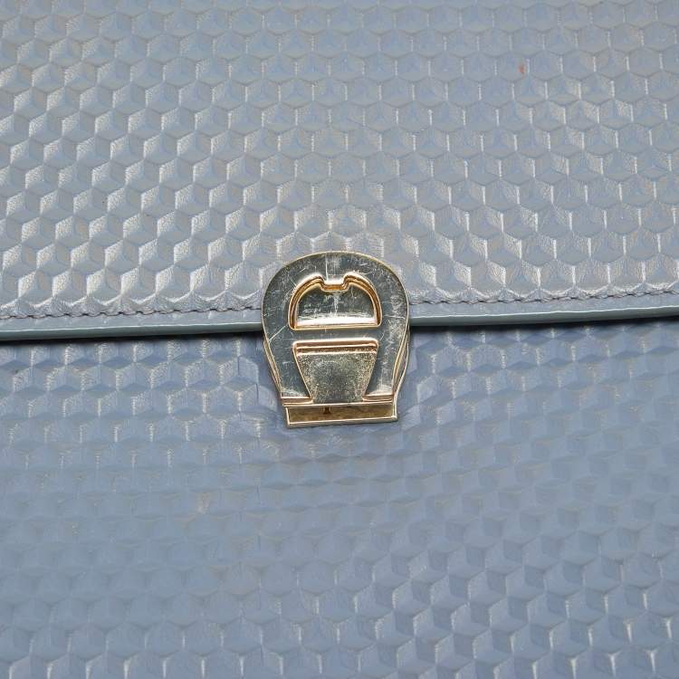 Pre Owned Aigner Blue Embossed Leather Genoveva M Top Handle Bag 