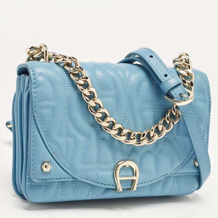 Pre Owned Aigner Blue Quilted Leather Diadora Shoulder Bag