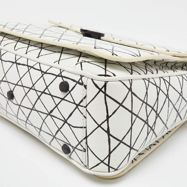 Pre Owned Aigner White/Black Leather Genoveva Top Handle Bag