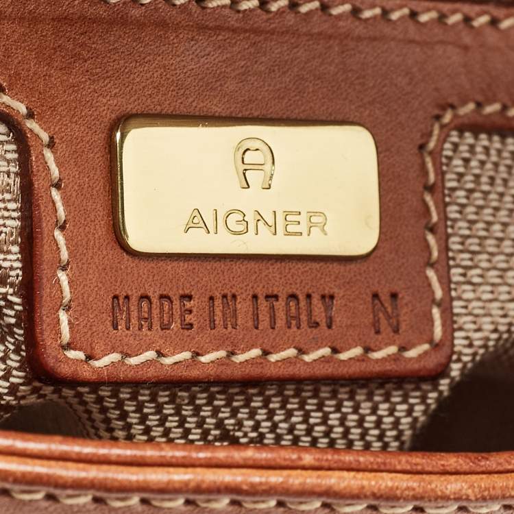 Pre Owned Aigner Brown Leather Logo Flap Hobo 