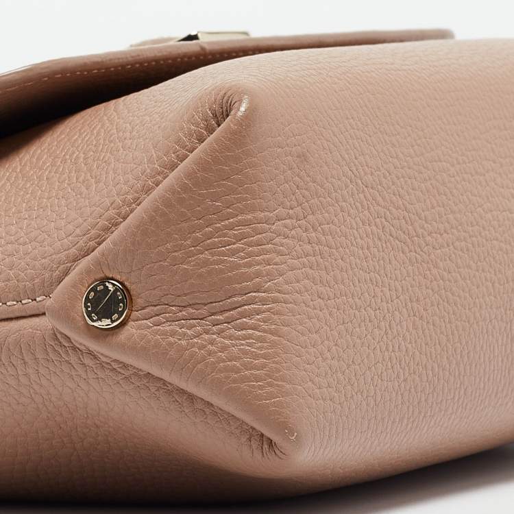 Pre Owned Aigner Beige Leather Isabela Shoulder Bag