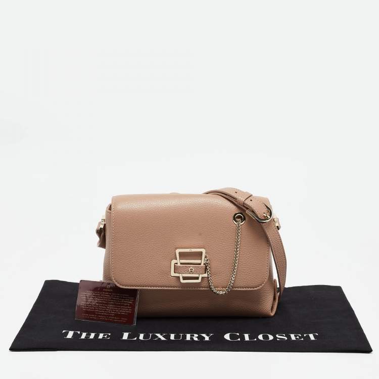 Pre Owned Aigner Beige Leather Isabela Shoulder Bag