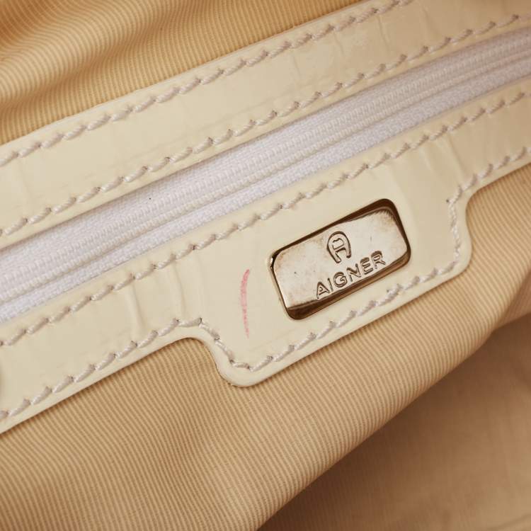 Pre Owned Aigner White/Cream Monogram Canvas and Patent Leather Logo Satchel