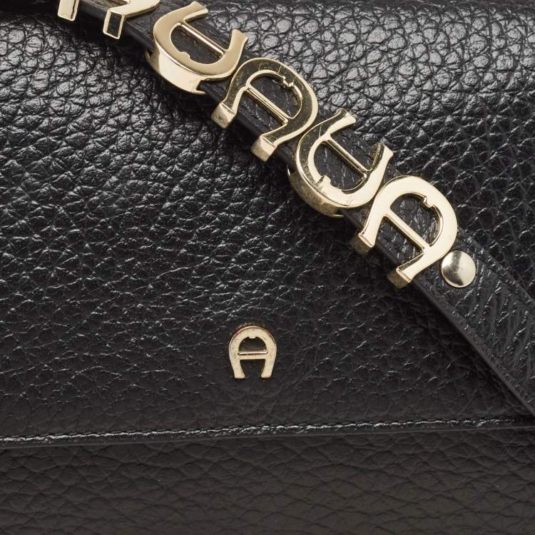 Pre Owned Aigner Black Pebbled Leather Flap Shoulder Bag