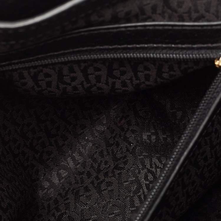 Pre Owned Aigner Black Pebbled Leather Flap Shoulder Bag