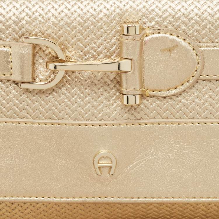 Pre Owned Aigner Gold Embossed Leather Cavallina Flap Clutch 